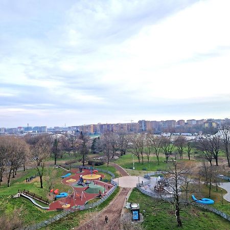 Caseospitali - Casa Park View, Ampio Trilocale Per Famiglie Sul Parco Milan Exterior photo