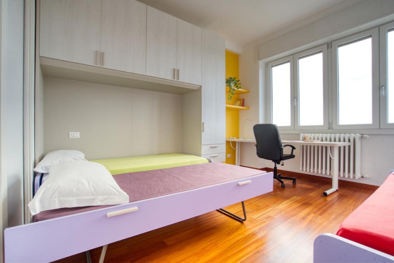 Caseospitali - Casa Park View, Ampio Trilocale Per Famiglie Sul Parco Milan Exterior photo